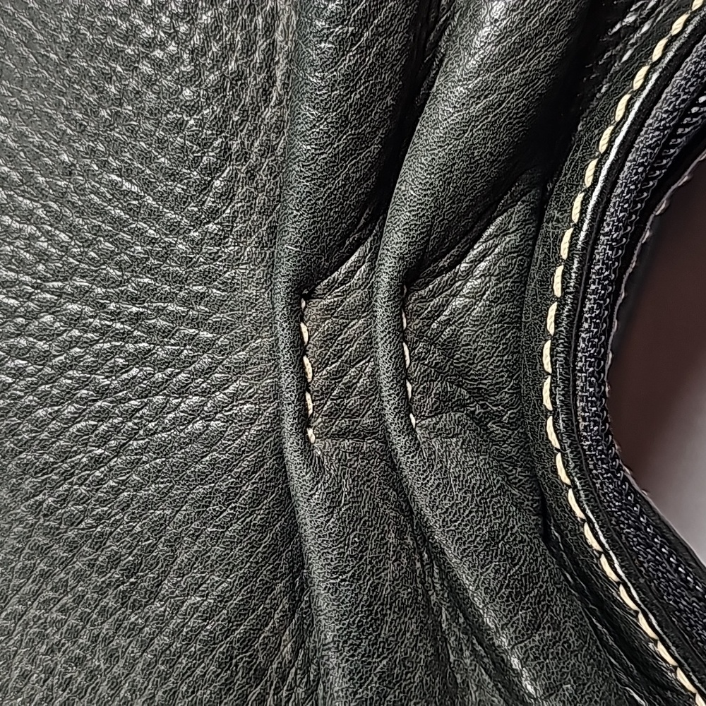 Fossil Black Pebbled Leather Hobo Bag - Picture 7 of 11